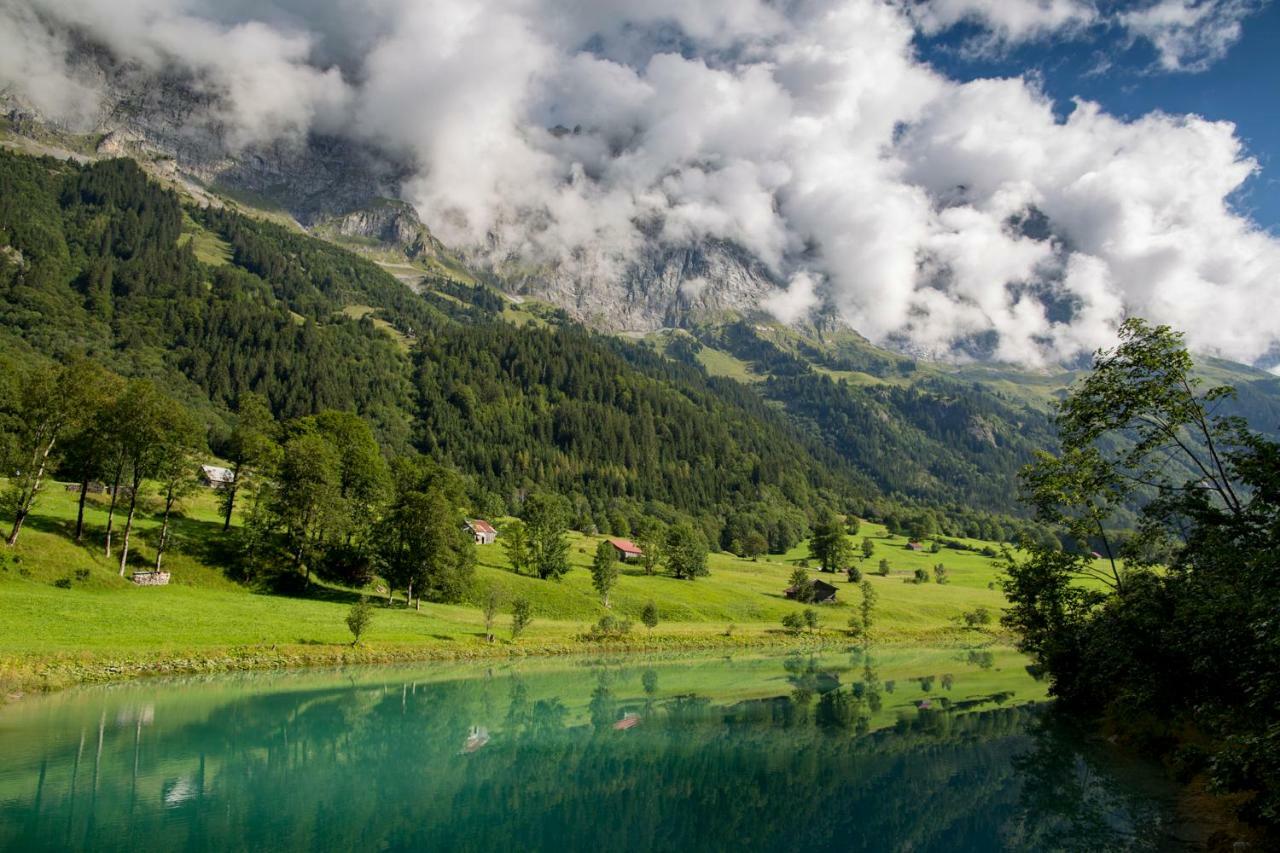 Gadmer Lodge - Dein Zuhause In Den Bergen Gadmen Экстерьер фото