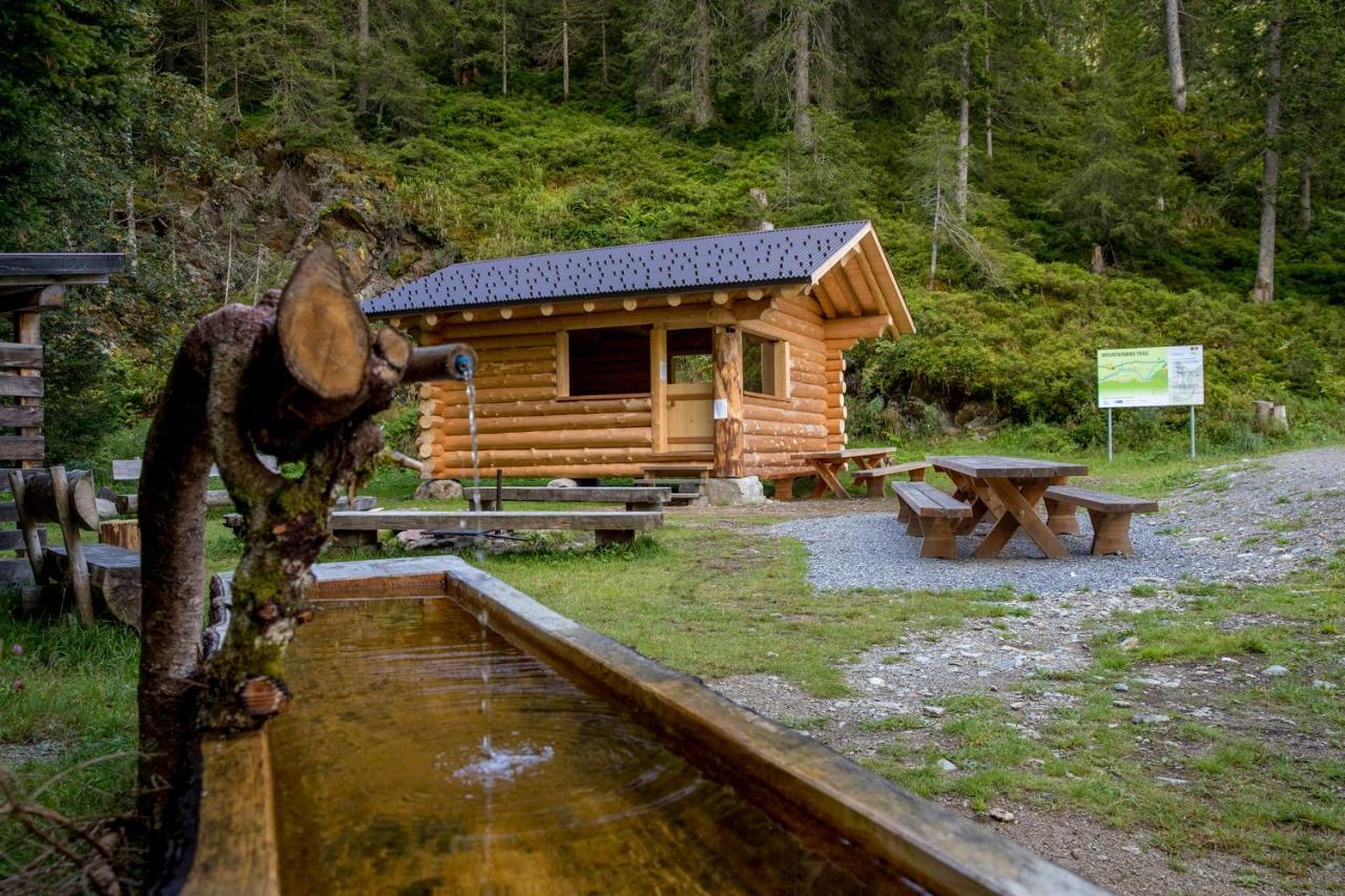 Gadmer Lodge - Dein Zuhause In Den Bergen Gadmen Экстерьер фото